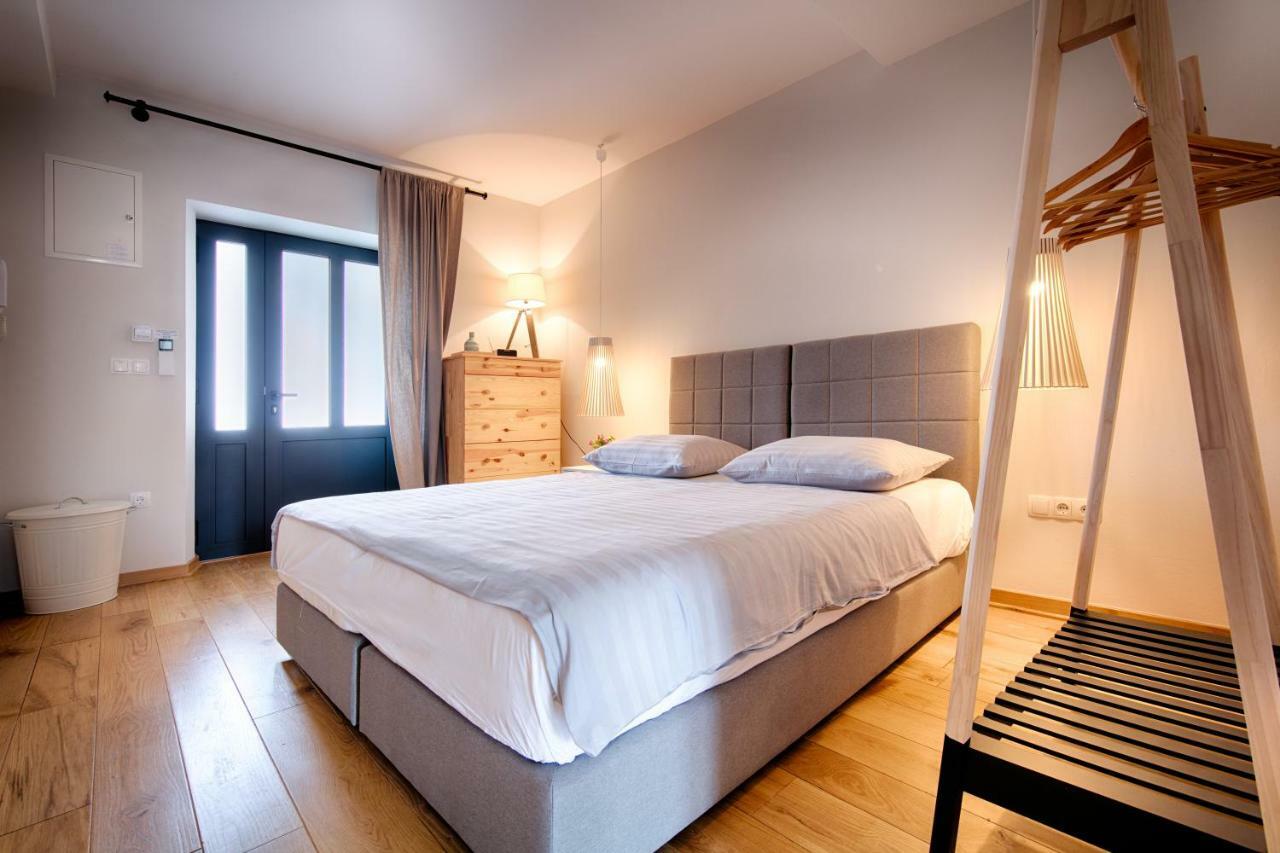 Bella Vista Suites Ngoại thất bức ảnh
