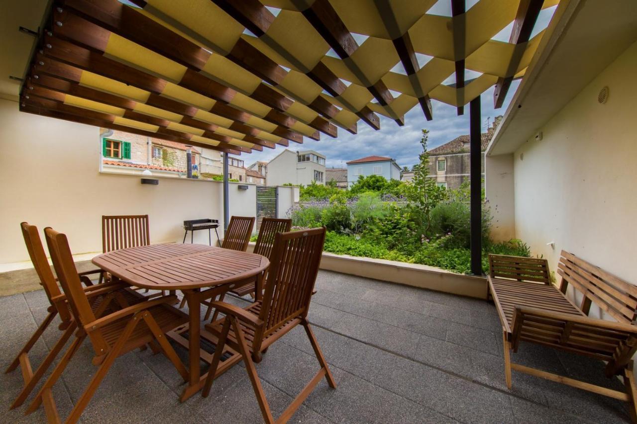 Bella Vista Suites Ngoại thất bức ảnh